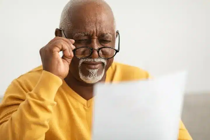 Symptoms of Low Vision Seniors Should Know